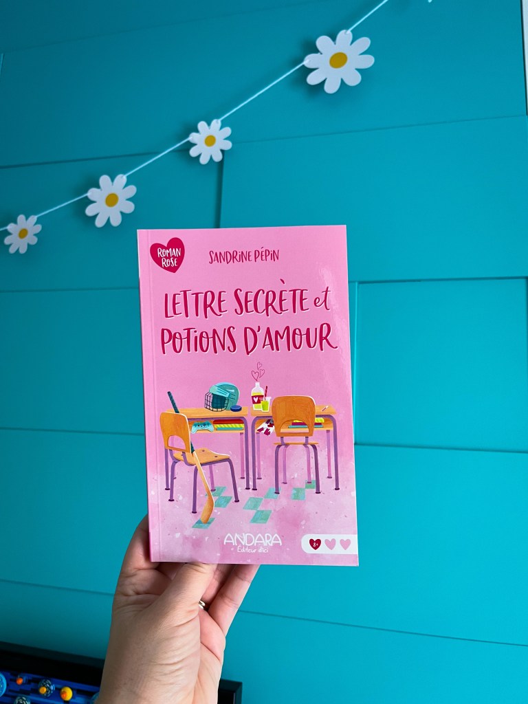 Lettre secrète et roman&nbsp;rose